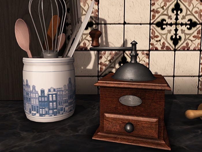 vintage-coffee-grinder